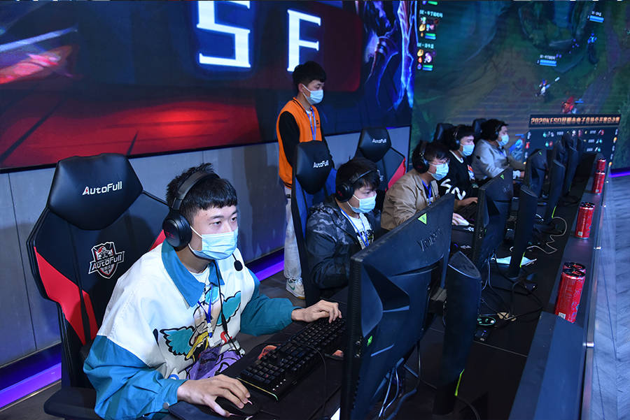 亚转战德甲 亚转战德甲